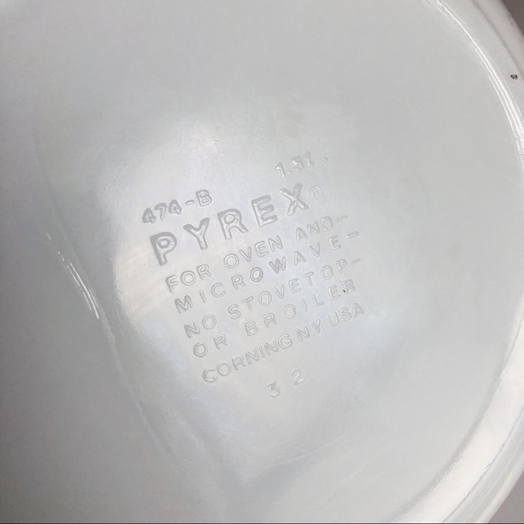 Pyrex Colonial Mist 474 Casserole Dish - Picture 4 of 5
